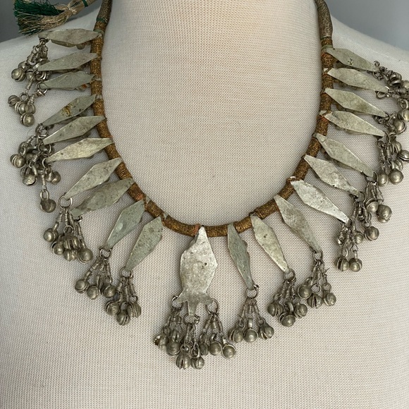 Gorgeous vintage tribal collar necklace - Picture 3 of 5